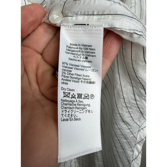 J. Crew Textured Drapery Button Down Shirt Women’s Sz. S - Picture 8 of 8